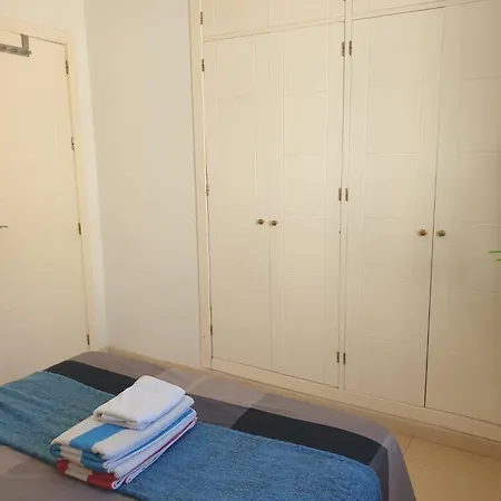 Daire Acogedor Apartamento 2 Ovi Fuengirola